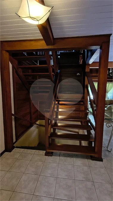 Casa à venda ou para alugar com 7 quartos, sendo 5 suítes, no condomínio Estância Marambaia, Vinhedo - SP