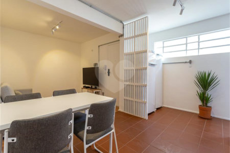 Apartamento à venda com 4 quartos, sendo 2 suítes, em Bela Vista, São Paulo, SP