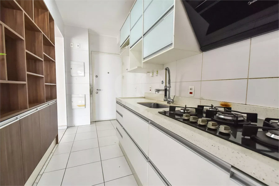 Apartamento para alugar com 100m², 3 quartos e 2 vagas