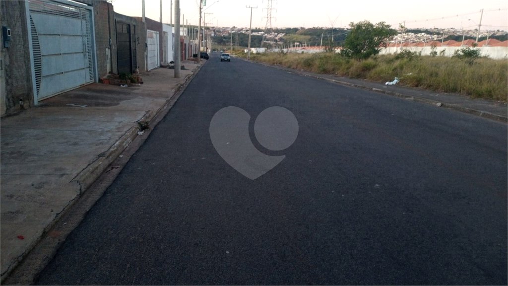 Linda Casa no Bairro Abdelnur