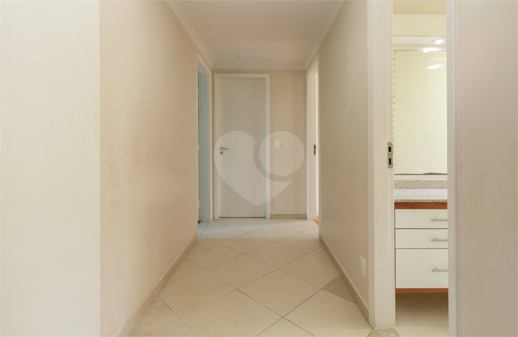 Apartamento á venda - Campo belo