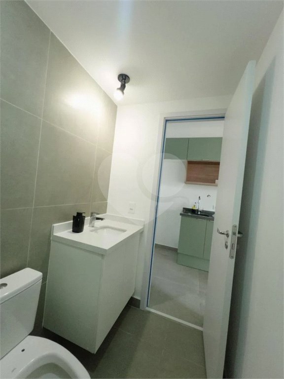 Novíssimo Studio de 27m na Chácara Klabin a venda, com lazer completo em excelente localização, a 500m do metro. Mobiliado, ótimo para moradia ou para aluguel (Airbnb)
