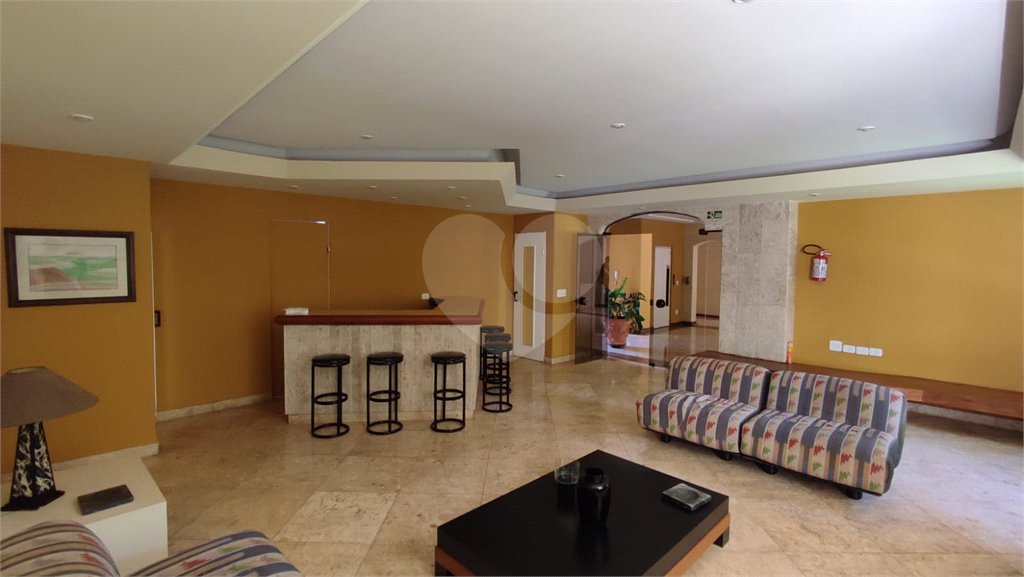 Apartamento de 3 dormitórios à Venda - Jardim Bethânia