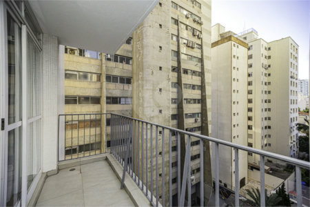 Apartamento á venda em Higienópolis com 212m² 3 dormitórios 1 suíte 2 vagas