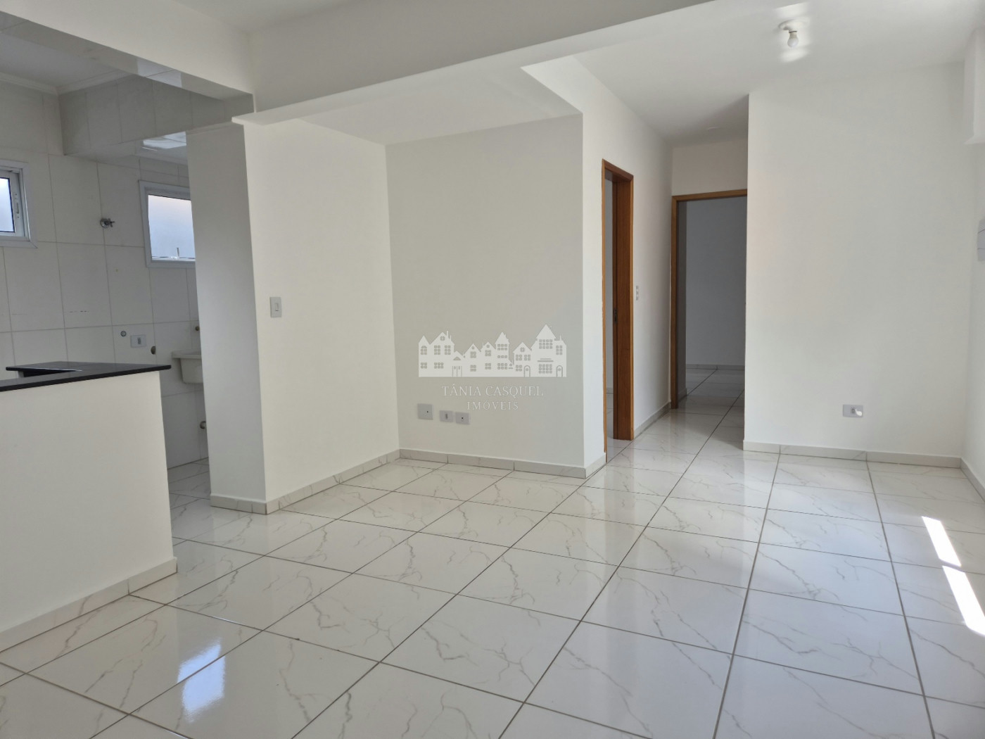 Apartamento para alugar com 2 quartos, sendo 1 suíte, em Alvinópolis, Atibaia, SP