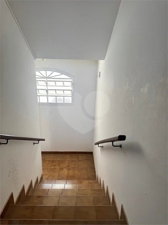 Sobrado Residencial e Comercial em Área Nobre de Piracicaba, para venda e locação.
