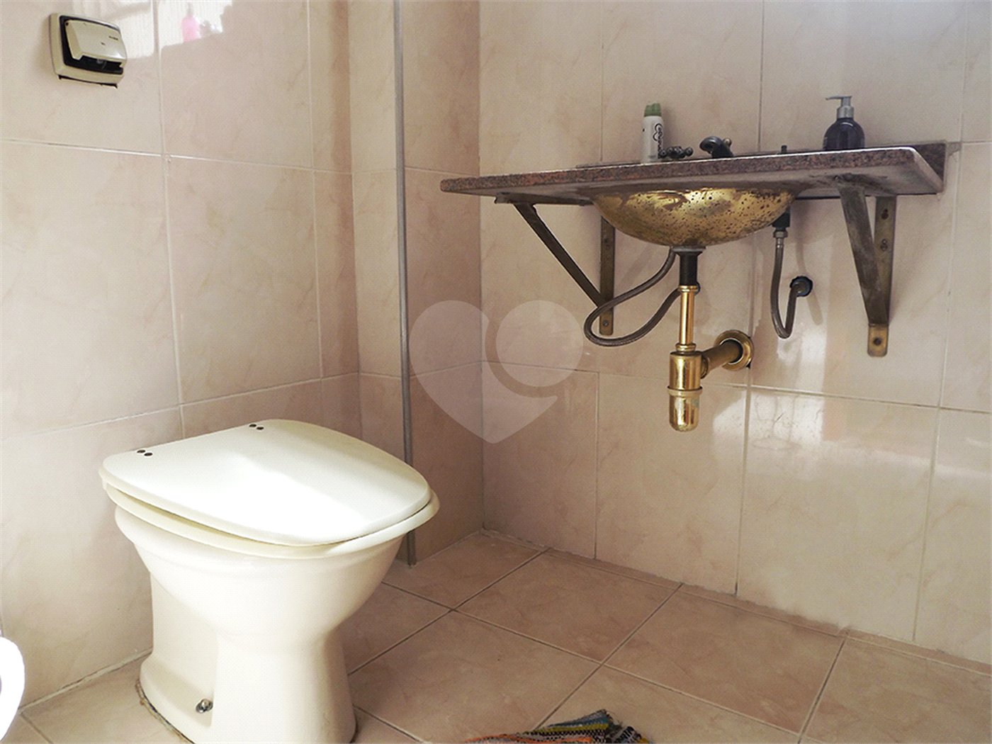 Casa de 318m2 com 2 suítes e 3 vagas à venda na Bela Vista