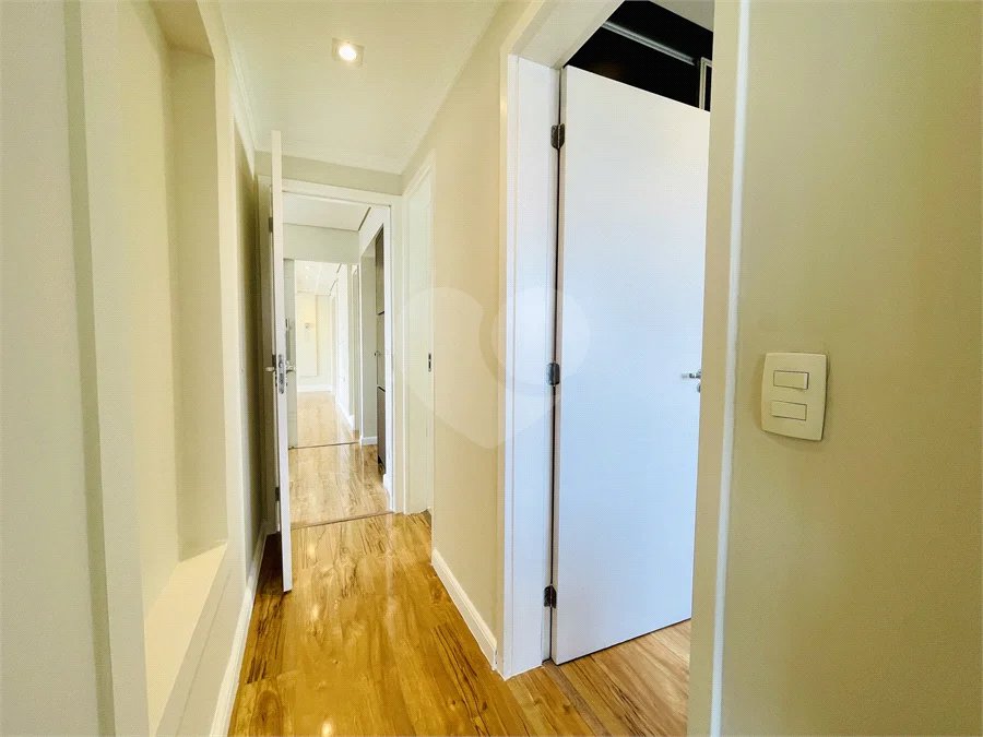 OPORTUNIDADE DE COMPRA NO DOMO HOME - 123 M² 3 DORMITORIOS SUITE COM CLOSET ANDAR ALTO!
