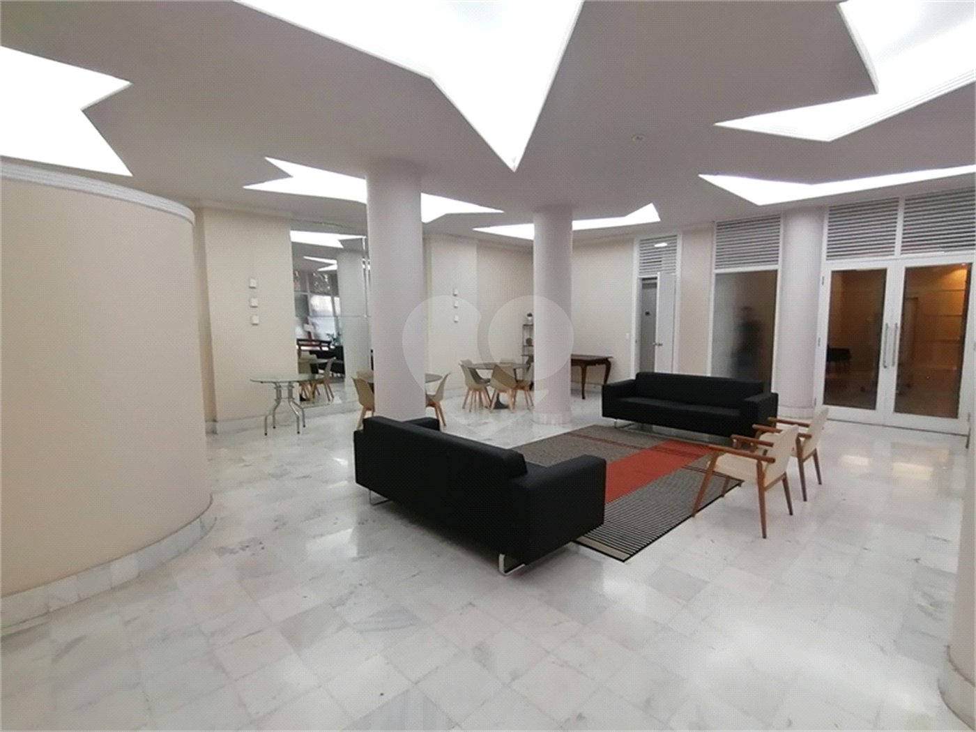 APARTAMENTO COBERTURA Á VENDA COM 200m2 ÍCONE NA BELA VISTA