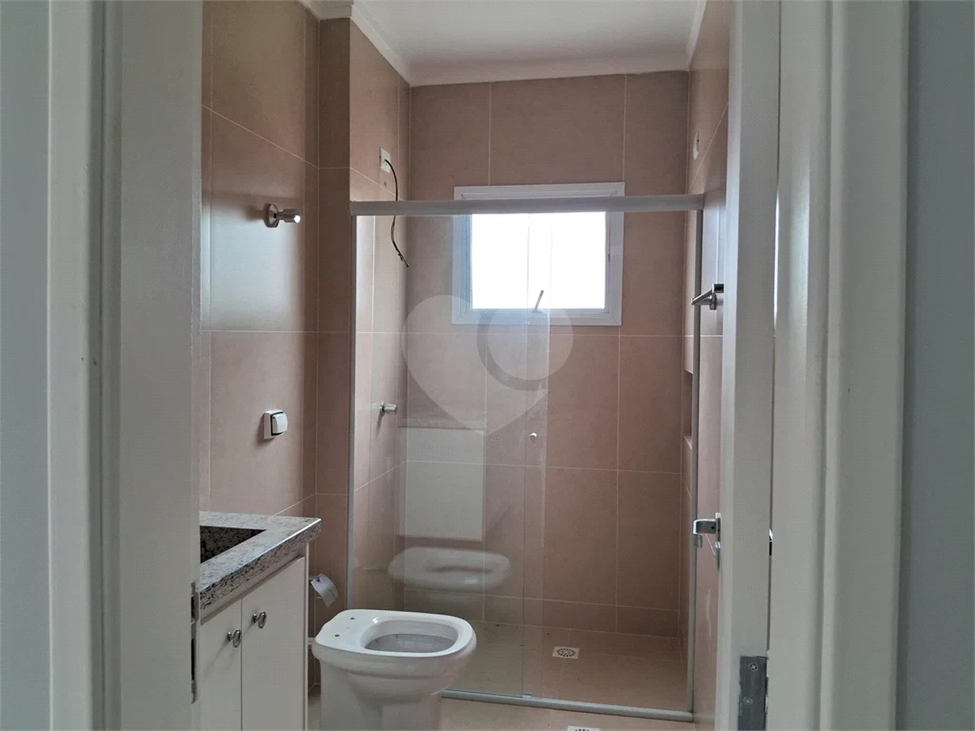 Apartamento à venda com excelente localização - 3 quartos sendo 1 suíte - 1 vaga