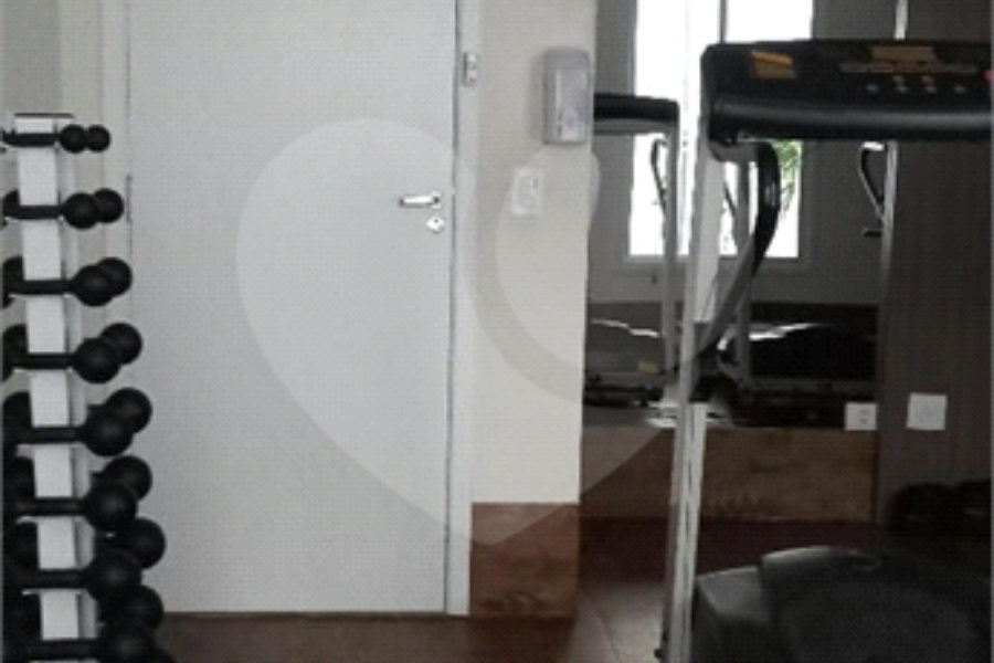 Apartamento com sacada - metrô Tucuruvi - NOVO