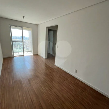 Apartamento à venda com 2 dormitórios e 1 suíte no 13 andar!