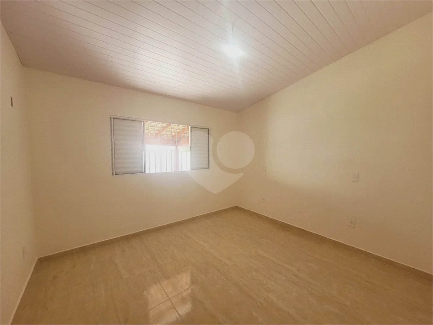 Casa 2 dormitórios - 1 banheiro - 4 vagas - Jardim Esplanada II - Indaiatuba SP