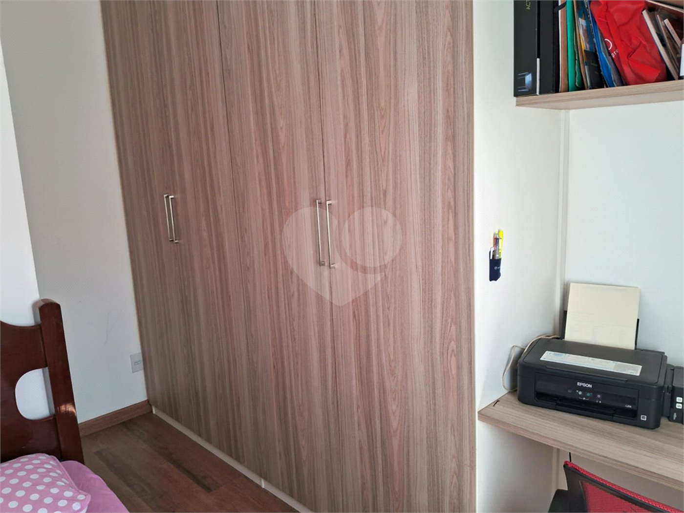 Casa de Vila à venda com 3 quartos, sendo 1 suíte, em Vila Pasti, Louveira, SP