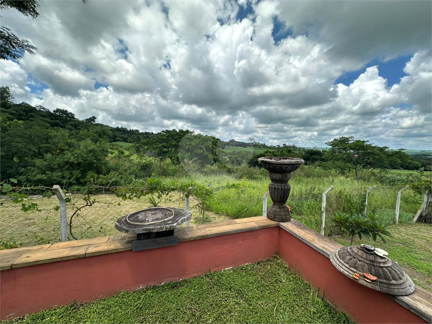 Sítio á venda - 6,6 Hectares