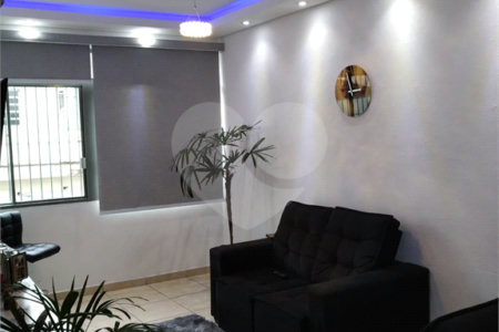 Apartamento no Centro de Mogi, em localização estratégica.