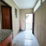 Casa espaçosa com edícula e 218 m² muito bem aproveitados! Conjunto Residencial Butantã, São Paulo - SP