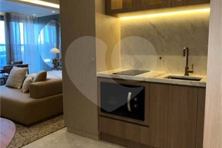 Studio de Alto Padrão no Cobiçado JK Square, Itaim Bibi | 42m², 1 Vaga