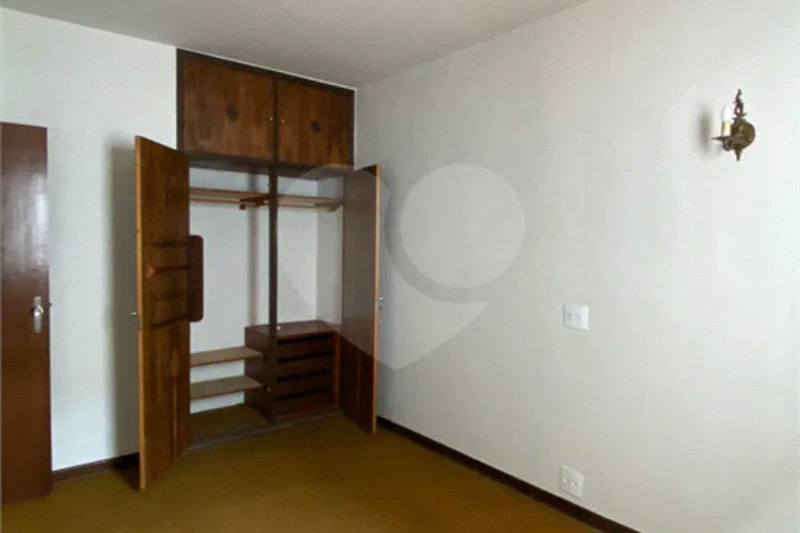 Sobrado comercial para alugar com 3 quartos no Centro de Piracicaba
