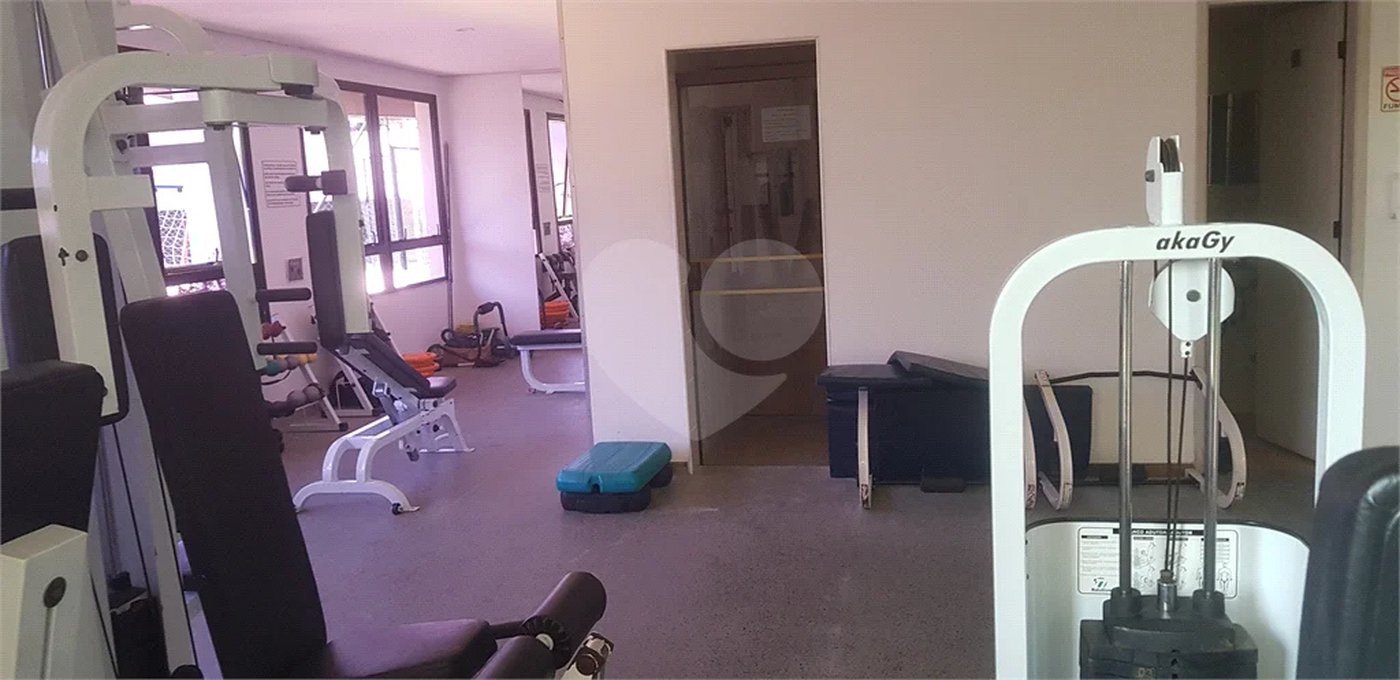 Apartamento á venda 4 dormitórios 1 suíte 2 vagas Rua Voluntários da Pátria em Santana, São Paulo/SP