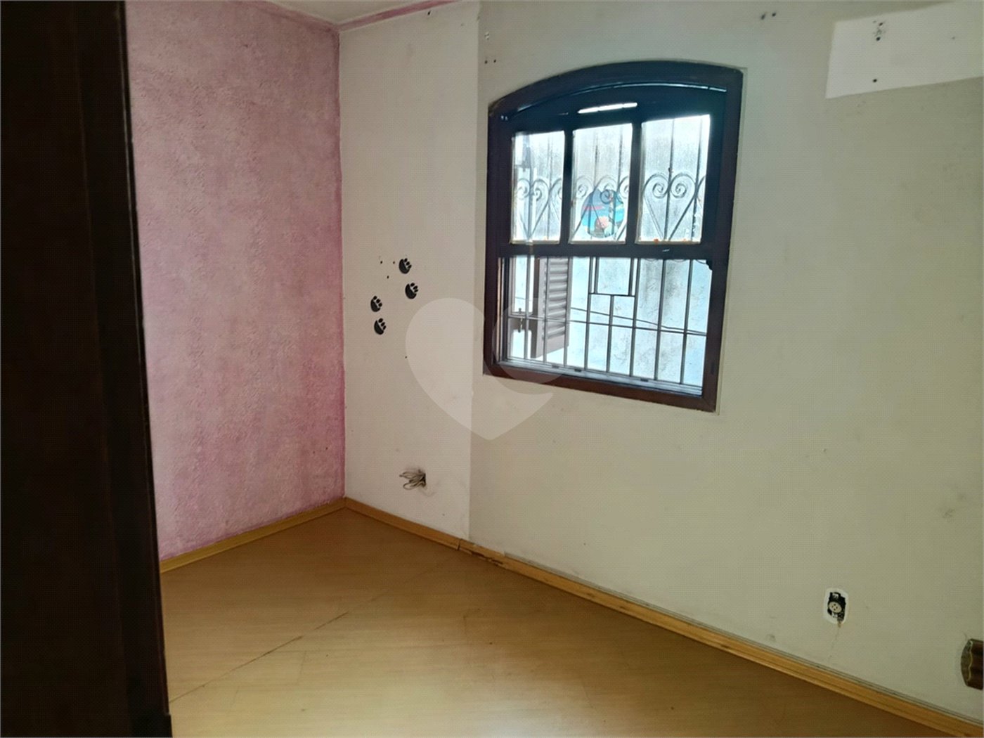 Oportunidade! Sobrado 3 Dorms/ 1 Suíte e 2 Vagas