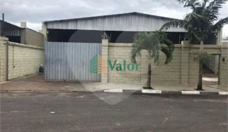 Galpão à venda no Centro, Ibaté, SP