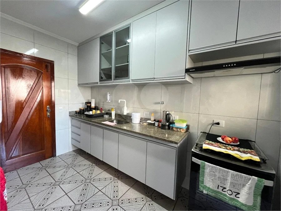 Apartamento Garden com 195 m² de Área Útil, 3 Dormitórios e 2 Vagas