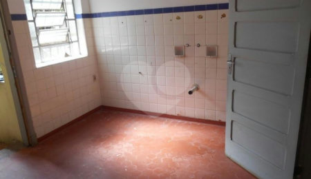 Casa à venda com 3 quartos em Mirandópolis, São Paulo, SP