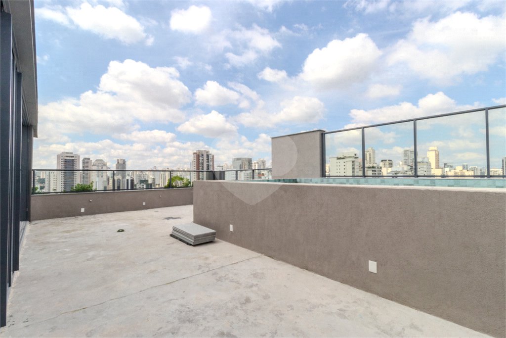 Apartamento à venda com 3 suítes em Campo Belo, São Paulo, SP