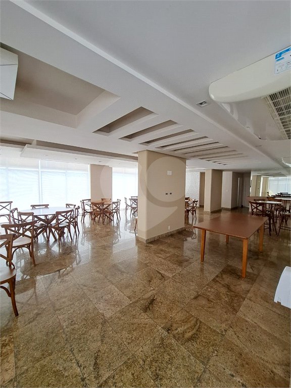 Apartamento a venda com 2 dormitórios 1 suíte 2 vagas de garagem
