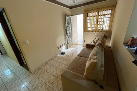 Casa á venda no Jardim Hikare