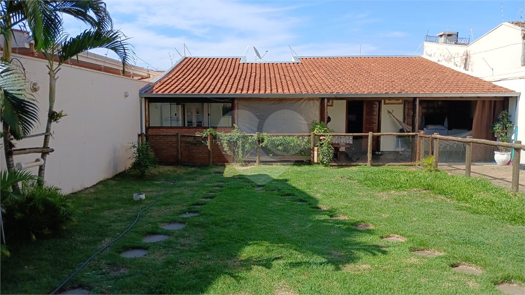 Casa á venda no Jardim Santa Felícia