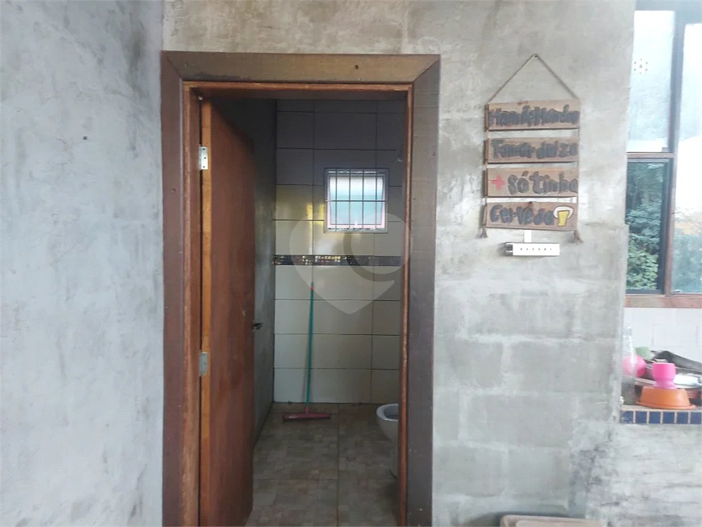 Locação de barracões para Armazenamento" área total de 6000mts - Bairro Abadia - Louveira SP