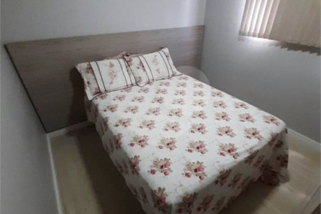Apartamento com 2 dormitórios Mont Royal