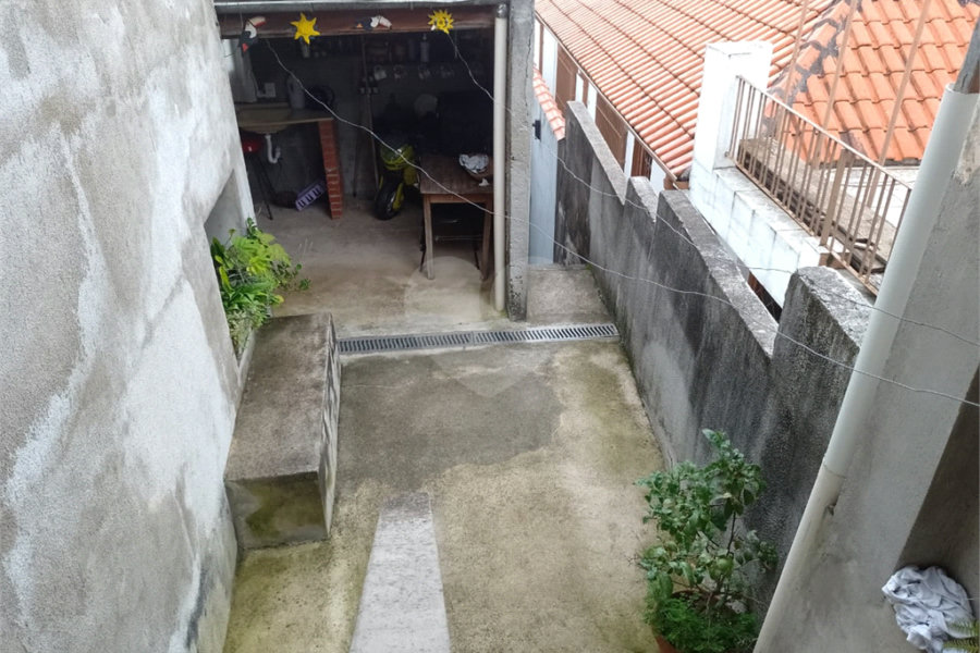 Imóvel com 2 casas em Pirituba