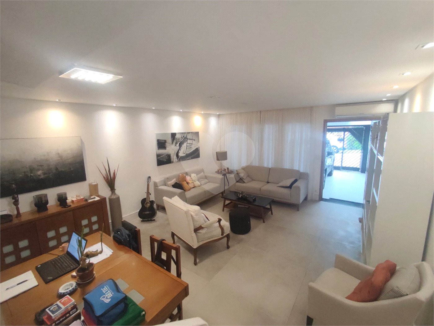 Excelente imóvel para locação comercial com 220m² e vaga no Anália Franco !!