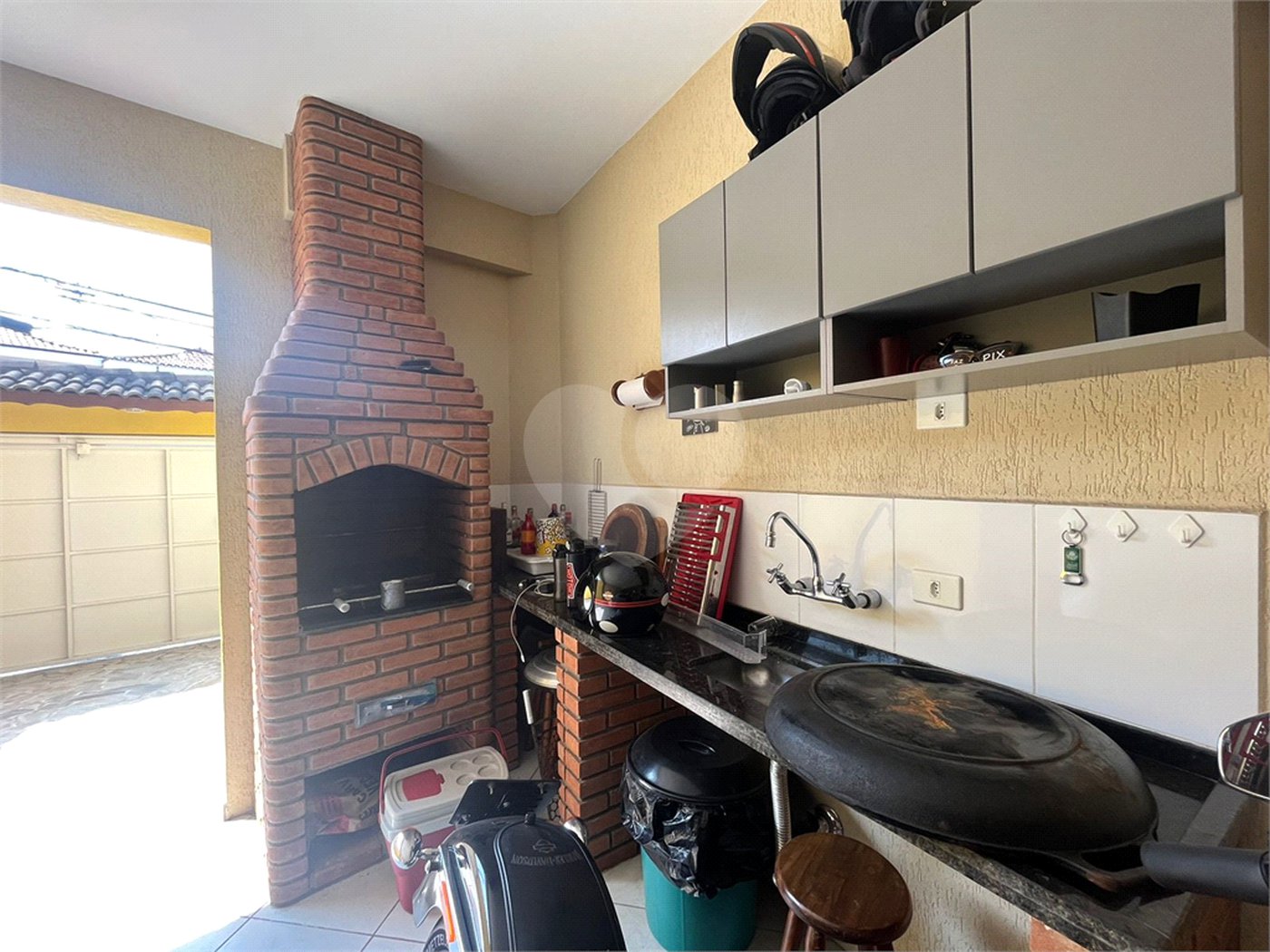Sobrado a venda com 3 dormitórios sendo 3 suítes e 2 vagas nas Palmas do Tremembé