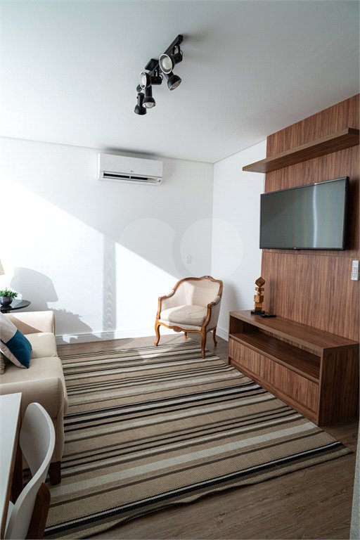 APARTAMENTO 1 DORMITÓRIO 1 VAGA - VILA OLIMPIA