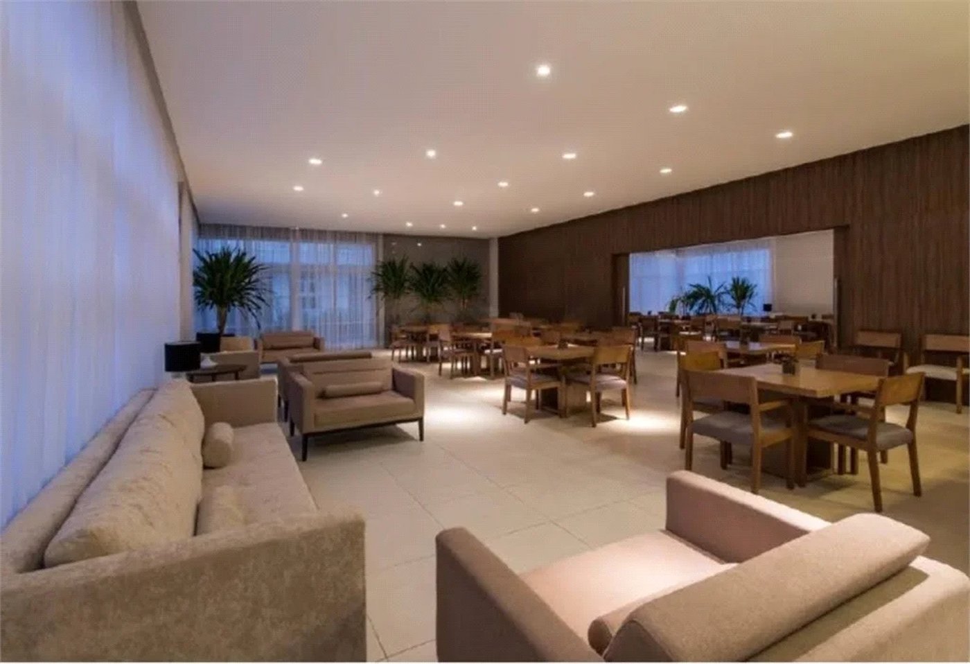 Apartamento à venda ou para alugar com 3 quartos, sendo 1 suíte, em Parque Reboucas, São Paulo, SP