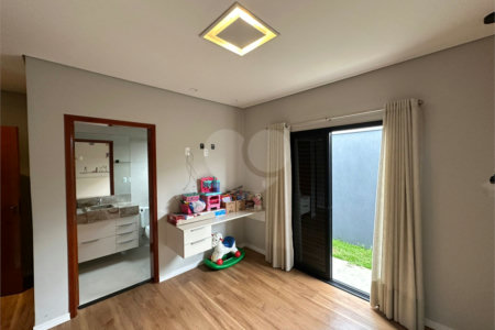 Apartamento Condomínio Montreal