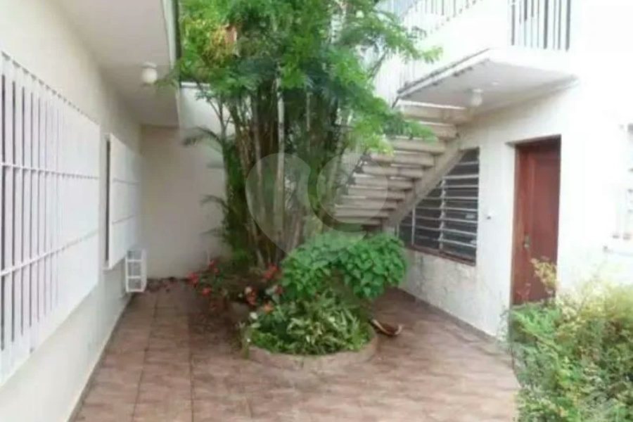 Sobrado Comercial à Venda ou Locação na Vila Mascote