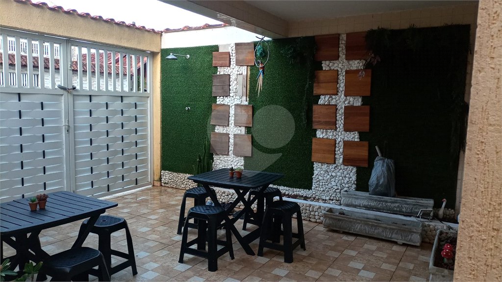 Sobrado á venda - Praia Grande