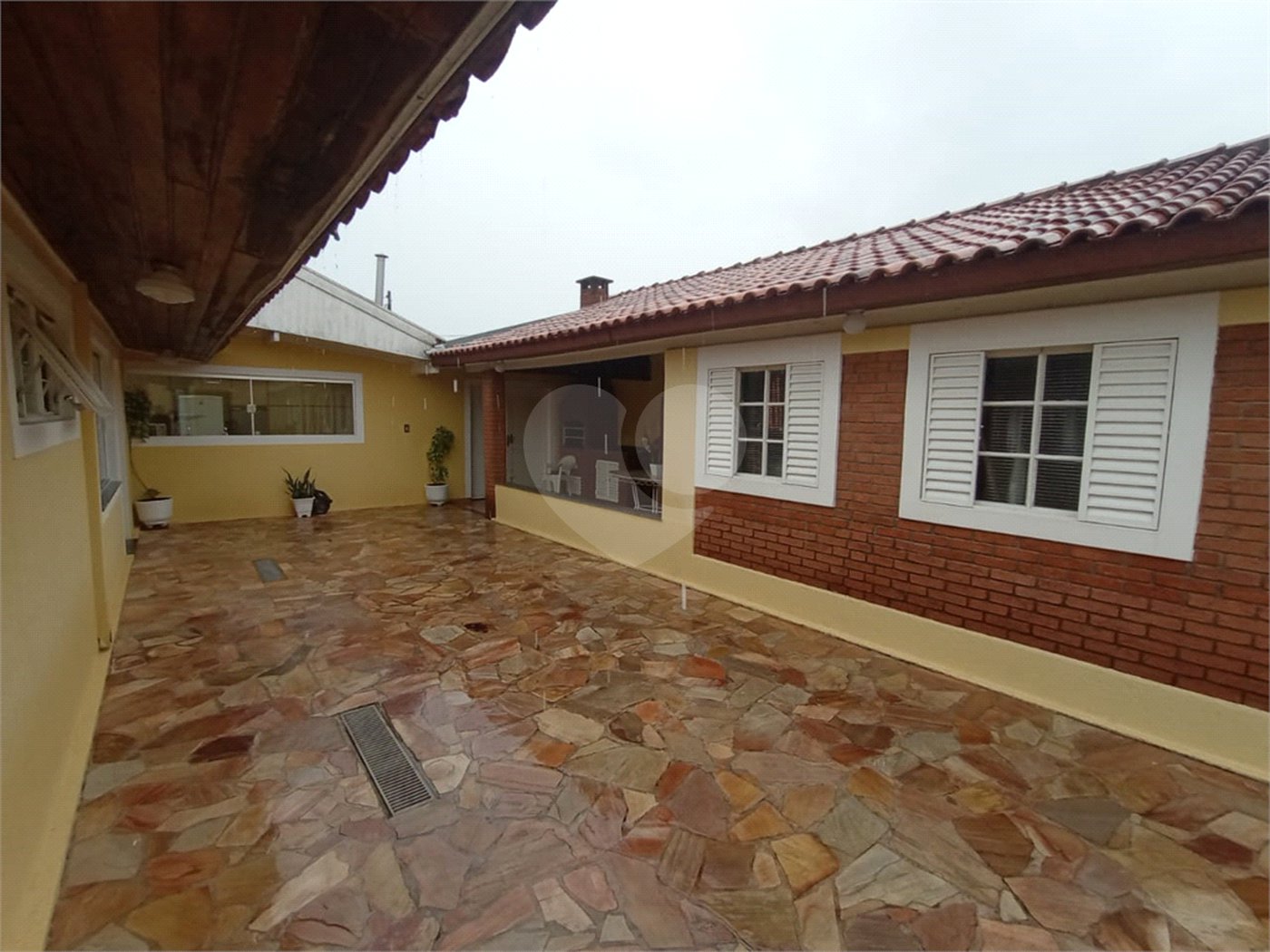 Casa à venda com 4 quartos, sendo 3 suítes,  no Centro, Itapetininga, SP
