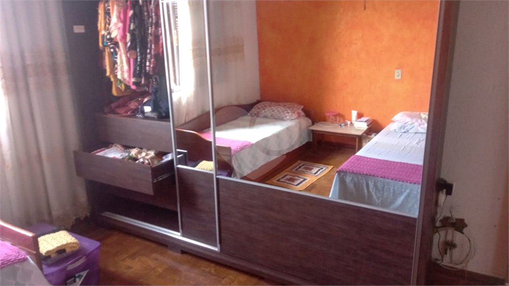 Casa à venda com 3 quartos, sendo 1 suíte, em Vila Medeiros, São Paulo, SP