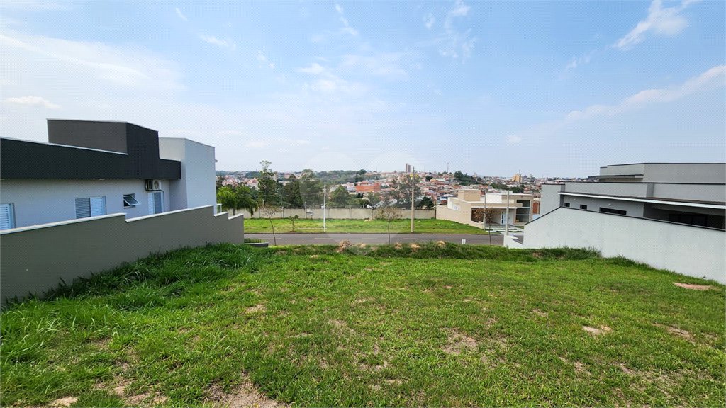 Terreno à venda no condomínio Residencial Central Parque, Salto - SP