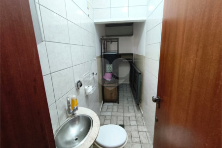 Casa à venda ou para alugar com 1 suíte, no Centro, Itapetininga, SP