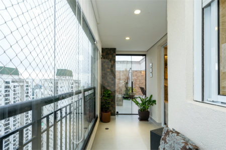 Apartamento à venda com 3 quartos, sendo 1 suíte,  em Jardim Parque Morumbi, São Paulo, SP