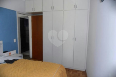 Apartamento à venda com 2 quartos, sendo 1 suíte,  em Liberdade, São Paulo, SP