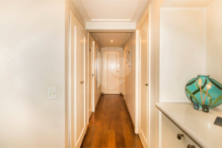 Apartamento à venda com 3 suítes em Sumaré, São Paulo, SP