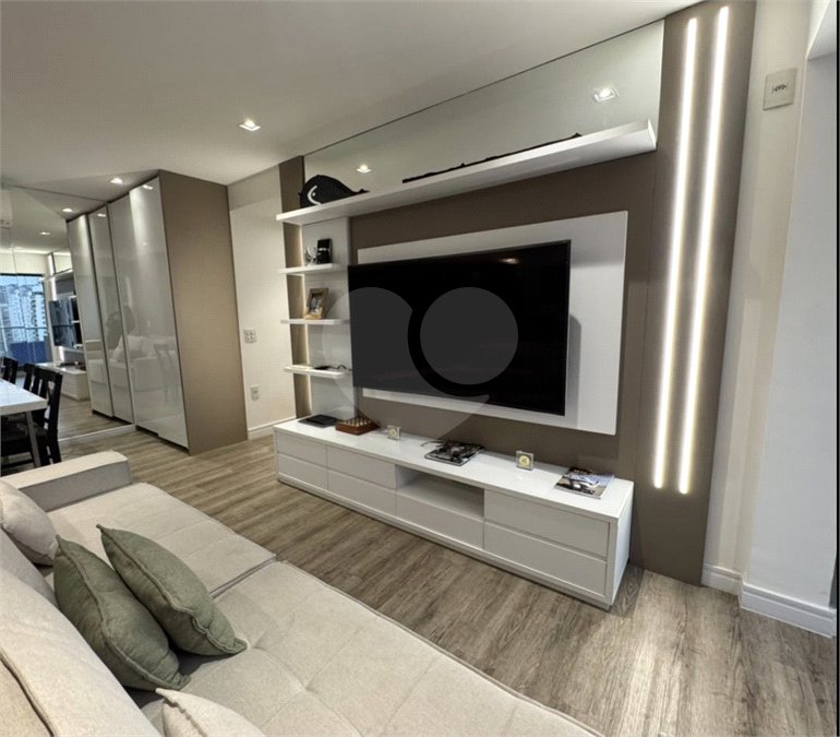 Apartamento para alugar com 2 quartos, sendo 1 suíte,  em Indianópolis, São Paulo, SP